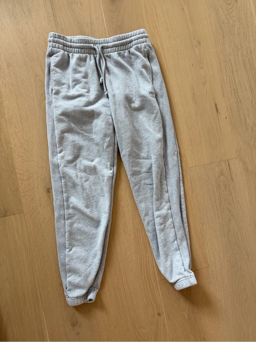 TNA aritzia Light Gray Jogger Sweatpants